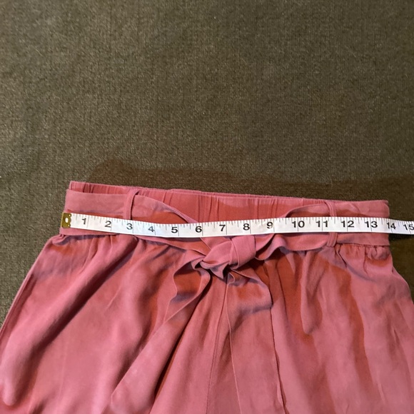 43.BLUE RAIN Women’s Tie Waist Tapered Ankle Pants
Size M - Picture 10 of 11